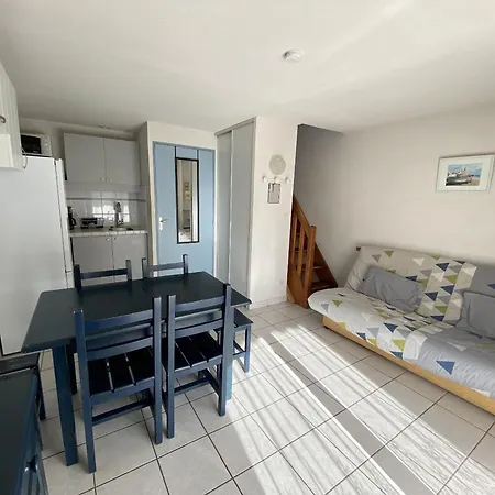 Pavillon Avec Piscine, A 350m De La Plage, 6 Pers, Parking Prive - Fr-1-781-61 방드르